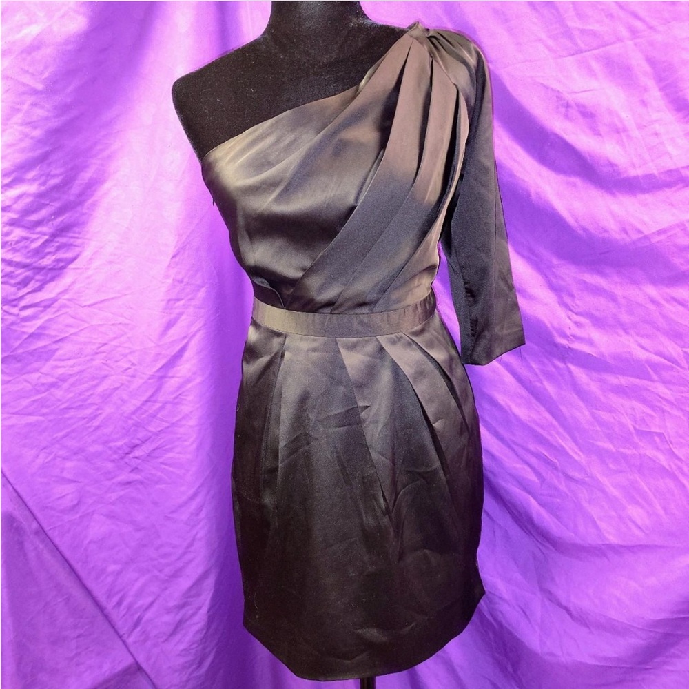 Black Narcia Lang One-Shoulder Dress